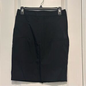 H&M Black Pencil Skirt Womens Size 8 100% Polyester Made In China